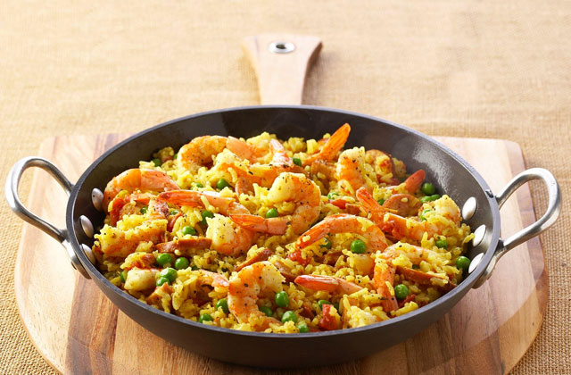 Best Paella Pans for Cooking Mouth-Watering Spanish Dishes  
