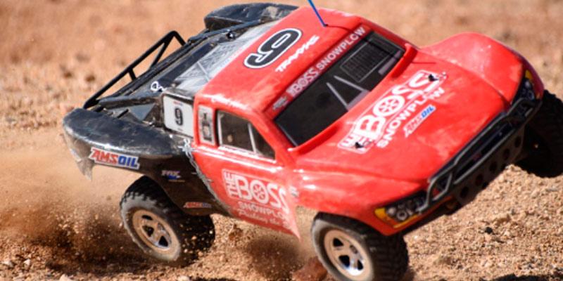 Review of Traxxas 58034-1 Short Course Racing Truck