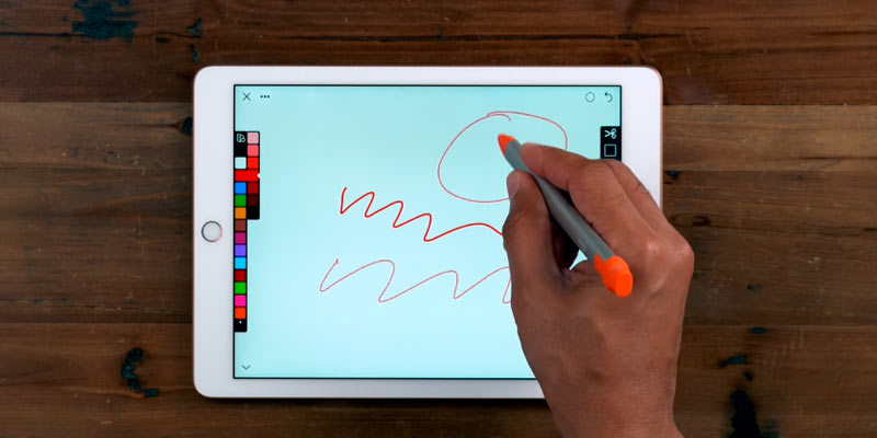 Logitech Crayon for iPad (6th Gen), iPad Air (3rd Gen) and iPad Mini (5th Gen) in the use - Bestadvisor