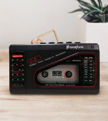 Broksonic TSG-45 Walkman AM/FM Stereo Cassette Recorder with Dynamic Stereo Headphones - Bestadvisor