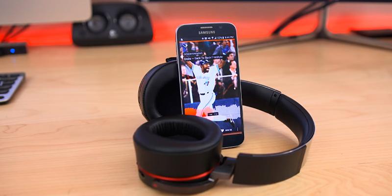 Sony MDRXB950BT/B Extra Bass Bluetooth Headphones in the use - Bestadvisor