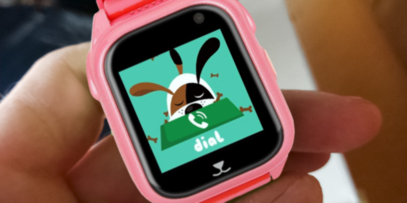 GBD S8 Kids Smart Watch with GPS Tracking in the use - Bestadvisor