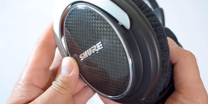 Review of Shure SRH1540 Premium Closed-Back Headphones