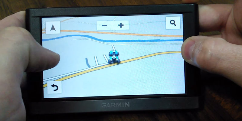 Garmin nüvi 2597LMT Bluetooth Portable Vehicle GPS in the use - Bestadvisor