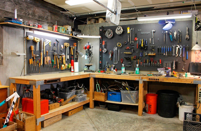 Best Garage Workbenches for Your DIY Projects  