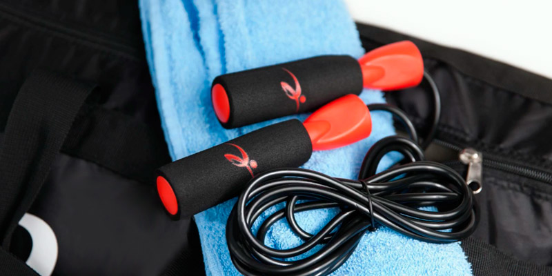 Review of Fitness Factor Adjustable Jump Rope with Carrying Pouch