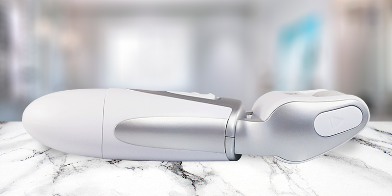 Zoe+Ruth Rechargeable Callus Remover in the use - Bestadvisor