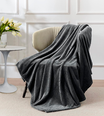 Elegear Fleece Blanket Throw Blanket - Bestadvisor