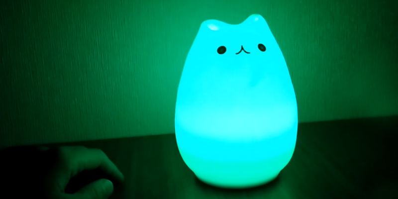 Umiwe Children Night Light Silicone Cat Lamp application - Bestadvisor