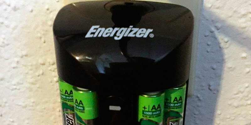 Review of Energizer Pro Charger for AA and AAA