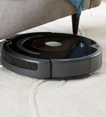 iRobot Roomba 675 Robot Vacuum for Pet Hair - Bestadvisor