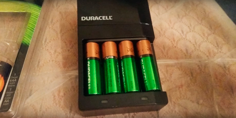 Detailed review of Duracell Rechargeable Battery Charger - Bestadvisor