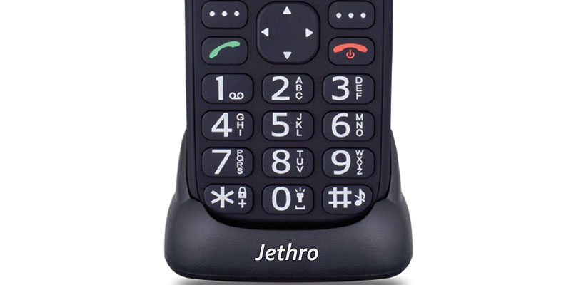 Jethro SC118 Simple Unlocked Quad-band GSM Senior & Kids Cell Phone in the use - Bestadvisor