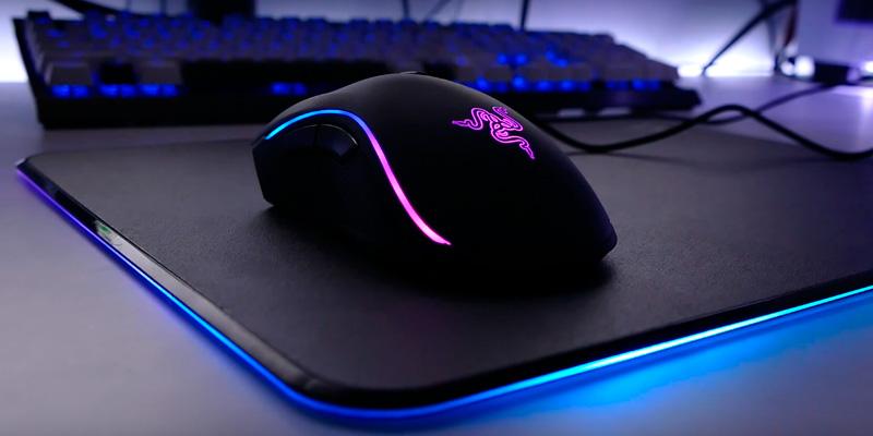 Review of Razer Firefly Chroma Custom Lighting Hard Chroma Hard- Customizable RGB Polycarbonate Hard Gaming Mouse Pad