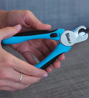 BOSHEL Dog Nail Clippers and Trimmer with Safety Guard to Avoid Over-Cutting Nails - Bestadvisor