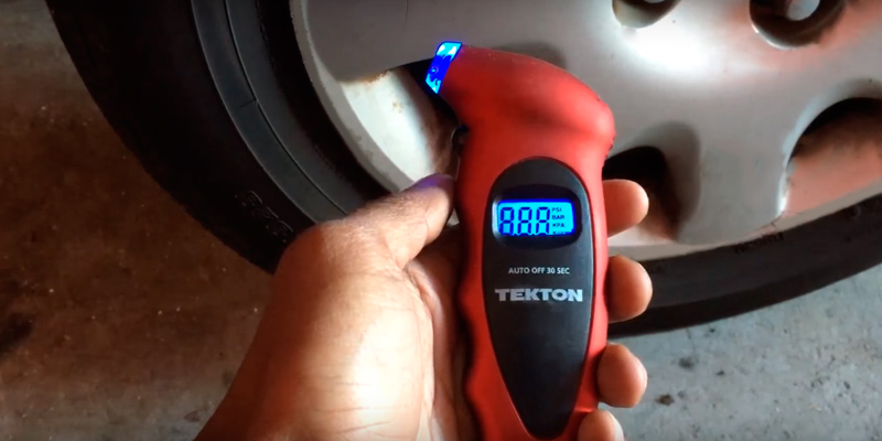 Review of Tekton 5941 Digital Tire Gauge