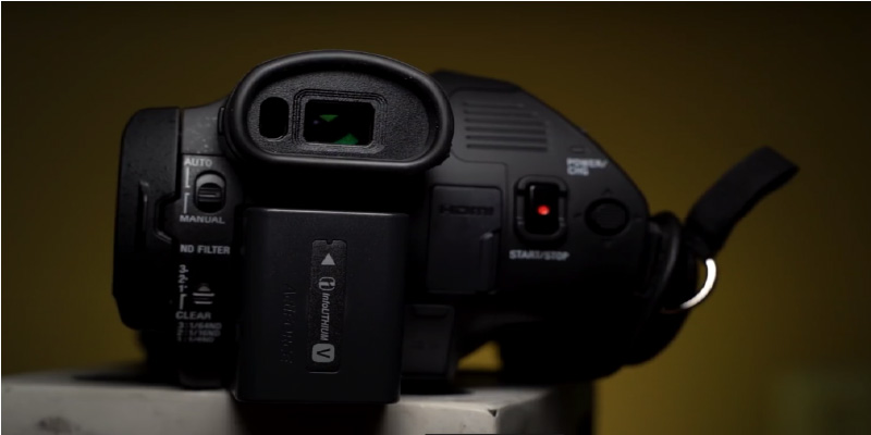 Sony HXR-NX80 4K HD NXCAM Camcorder in the use - Bestadvisor