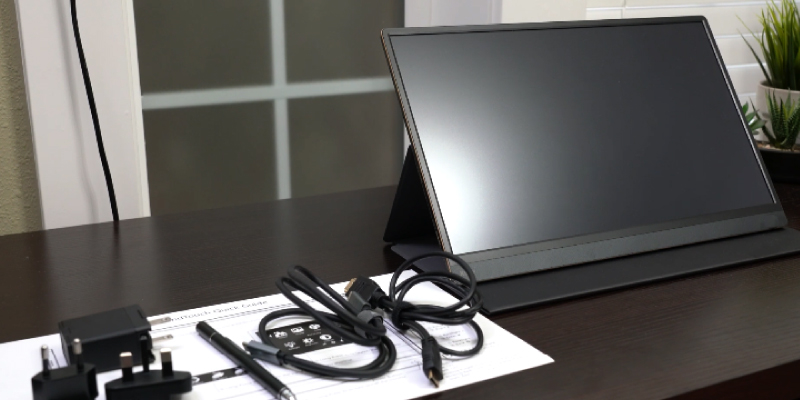 Virzen Portable 15.6" Touch Screen Monitor (USB-C, 1080P, 10-Point Touch) in the use - Bestadvisor