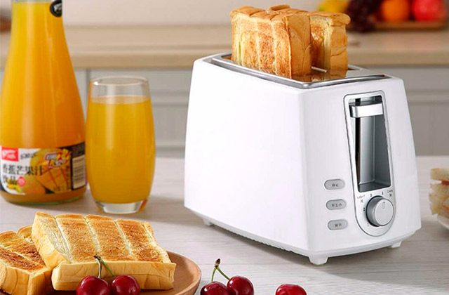 Best Toasters to Start Your Mornings  