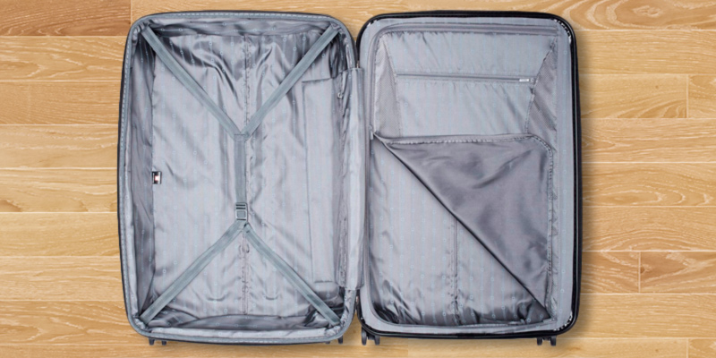 Review of Delsey Helium Aero Expandable Spinner Case