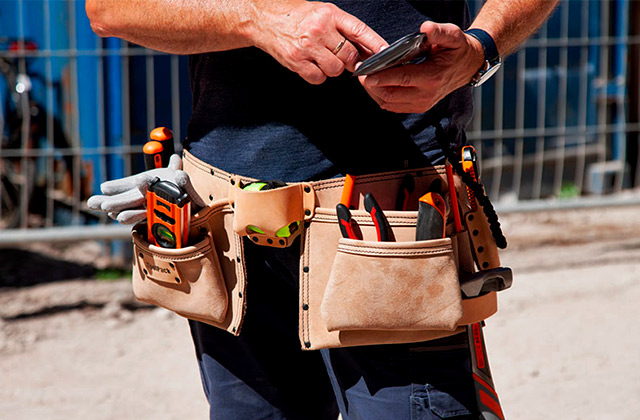 Comparison of Electrician Tool Belts