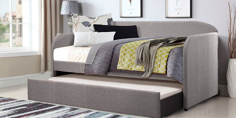 Homelegance Daybed with Roll-out Trundle in the use - Bestadvisor