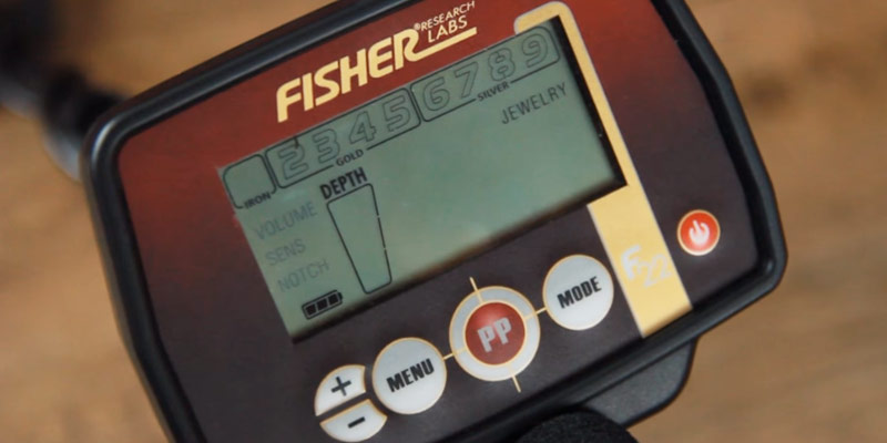 Fisher F22 Weatherproof Metal Detector in the use - Bestadvisor