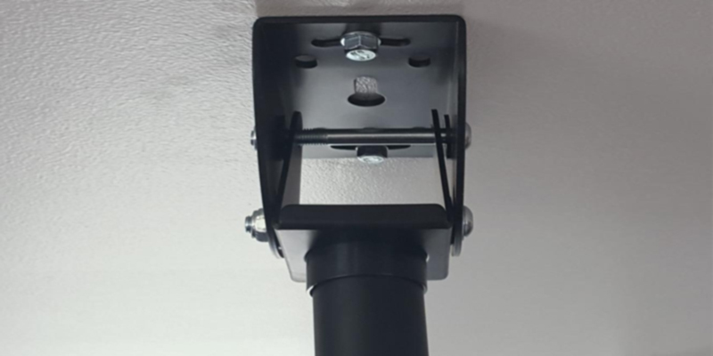 Review of Loctek CM2 Adjustable Ceiling Tilting TV Mount