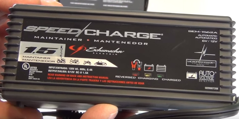 Review of Schumacher SEM-1562A-CA 1.5 Amp Speed Charge Battery Maintainer