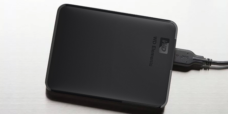 WD Elements External Hard Drive for Mac (USB 3.0) in the use - Bestadvisor