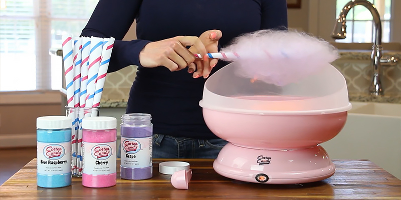 Cotton Candy Express CC1000-S Cotton Candy Machine in the use - Bestadvisor