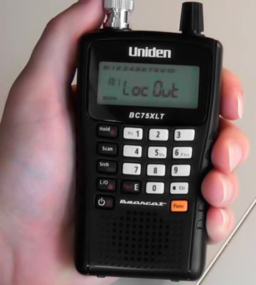 Review of Uniden BC75XLT Handheld Scanner CB Radio
