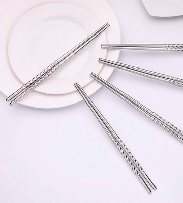 Hiware Metal and Bamboo Chopsticks Set - Bestadvisor