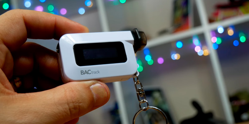 Detailed review of BACtrack BT-C6 Keychain Breathalyzer - Bestadvisor
