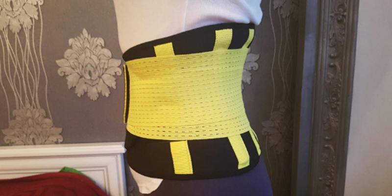 New You Workout Corset Waist Trimmer in the use - Bestadvisor