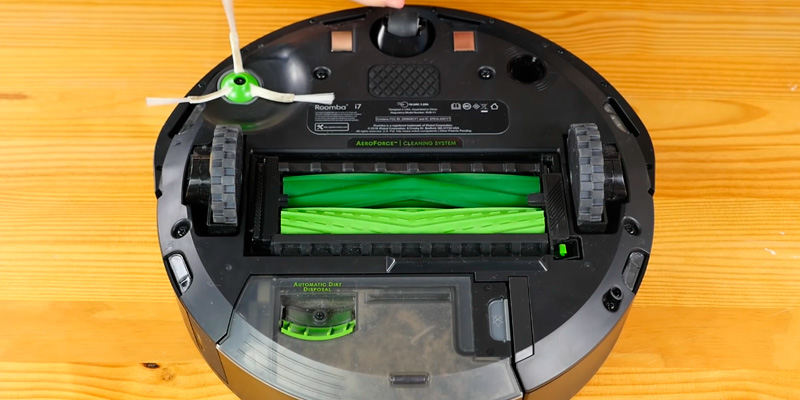 iRobot Roomba i7 (7150) Robot Vacuum- Wi-Fi Connected, Smart Mapping, Works with Alexa, Ideal in the use - Bestadvisor