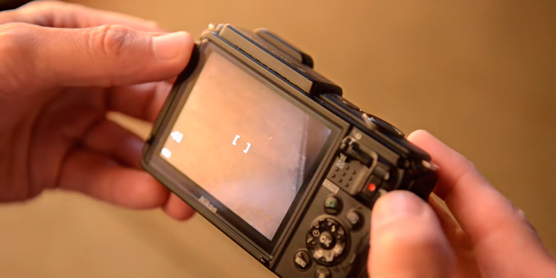 Nikon COOLPIX AW130 Waterproof Digital Camera in the use - Bestadvisor