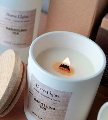 HomeLights Luxury Scented Candle Natural Soy Wax - Bestadvisor