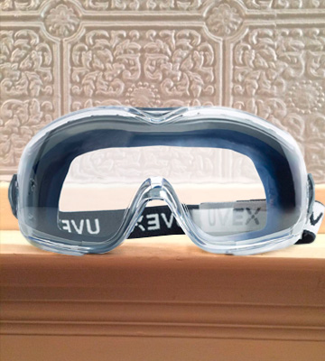 Uvex S3970DF Stealth Safety Goggles with Uvextreme Anti-Fog Coating - Bestadvisor