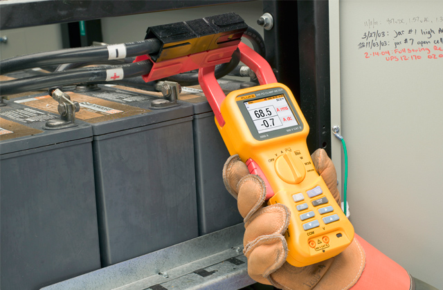 Comparison of Clamp Meters for Contactless Measurement