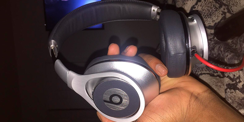 Detailed review of Beats Executive Wired Headphone - Bestadvisor