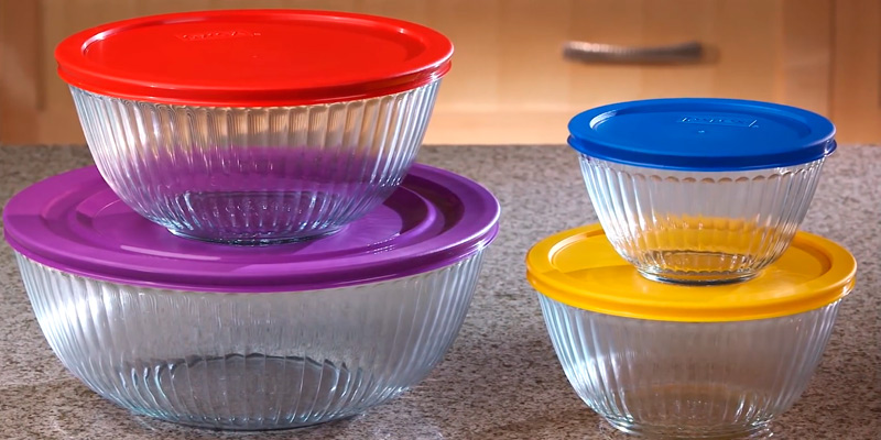 Review of Pyrex Limited Edition Glass Bowl Set