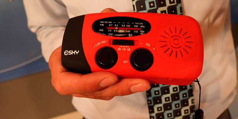Review of Esky ES-CR01 Portable Emergency Radios Hand Crank Self Powered AM/FM/NOAA Solar Weather Alert Radio with 3 LED Flashlight 1000mAh Power Bank