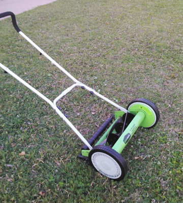 GreenWorks 25052 Reel Lawn Mower with Grass Catcher - Bestadvisor