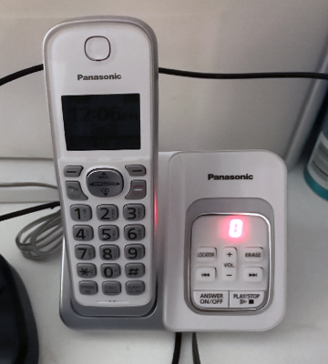Panasonic KX-TGD532W Expandable Cordless Phone with Call Block and Answering Machine - Bestadvisor