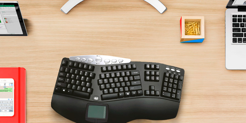 Adesso PCK-308UB Ergonomic Keyboard with TouchPad in the use - Bestadvisor