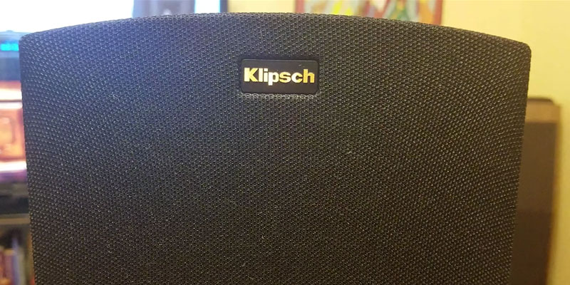 Klipsch R-15M Bookshelf Speaker in the use - Bestadvisor