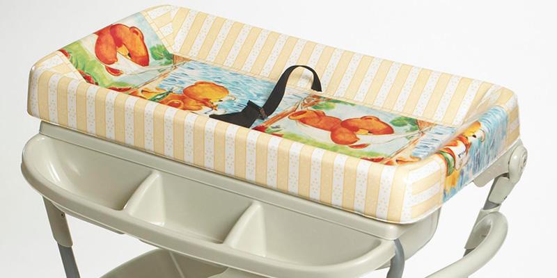 Primo Portable Changing Table and Bath in the use - Bestadvisor
