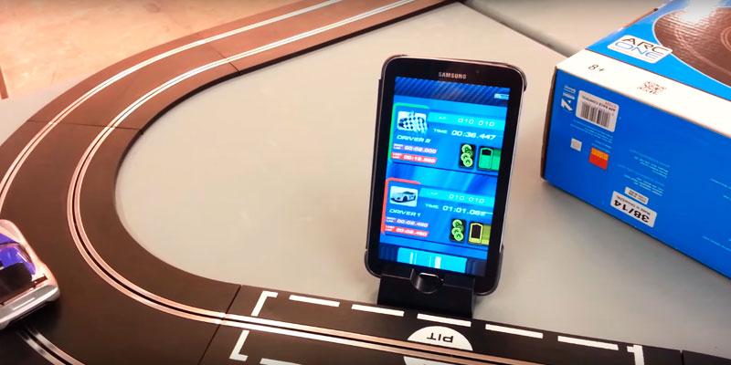 Scalextric ARC One, App Race Control Set in the use - Bestadvisor