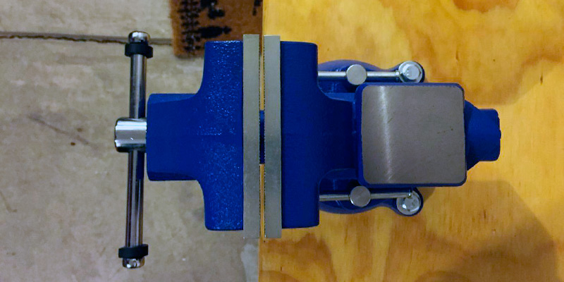 Detailed review of Yost Tools 445 Utility Combination Pipe and Bench Vise - Bestadvisor